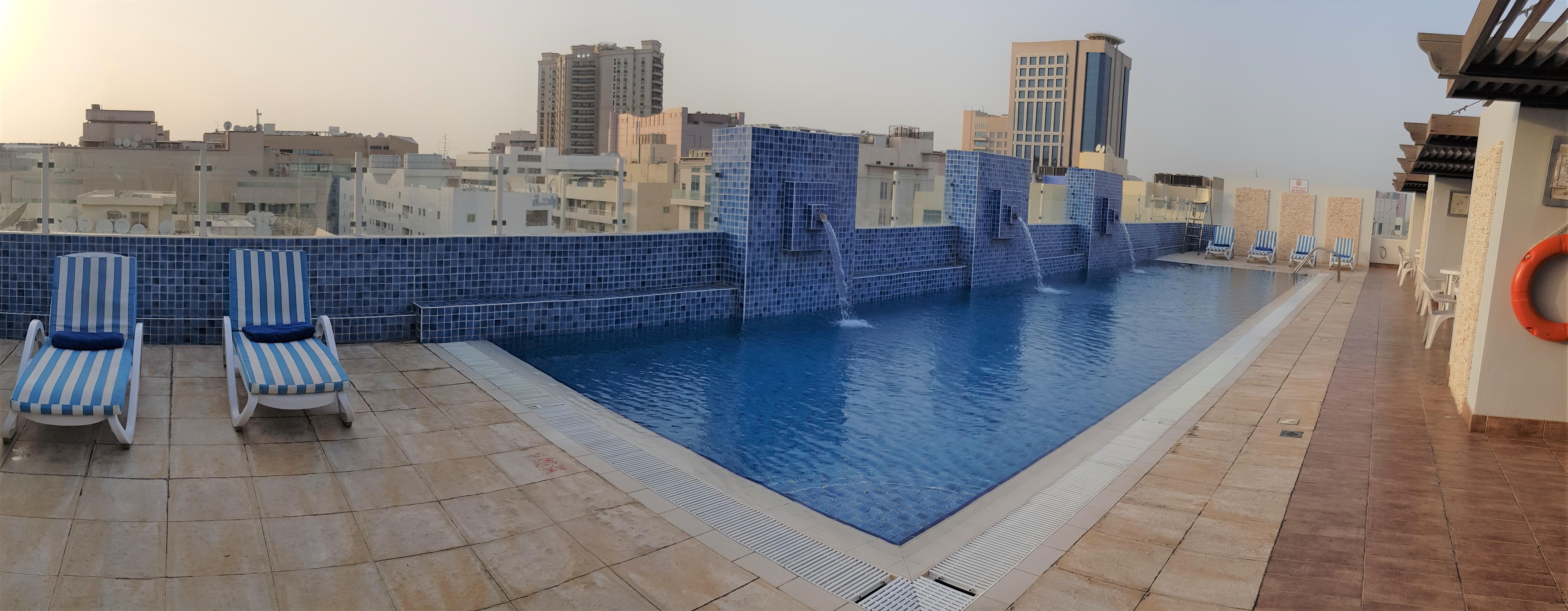 Tulip Hotel Apartments Dubai Bagian luar foto